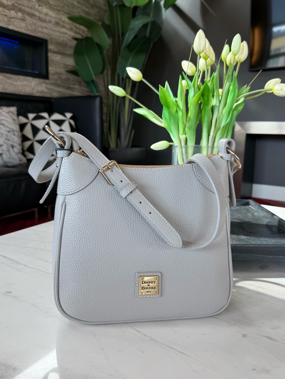 New Dooney & Bourke Lucca Leather Crossbody - Picture 3 of 16